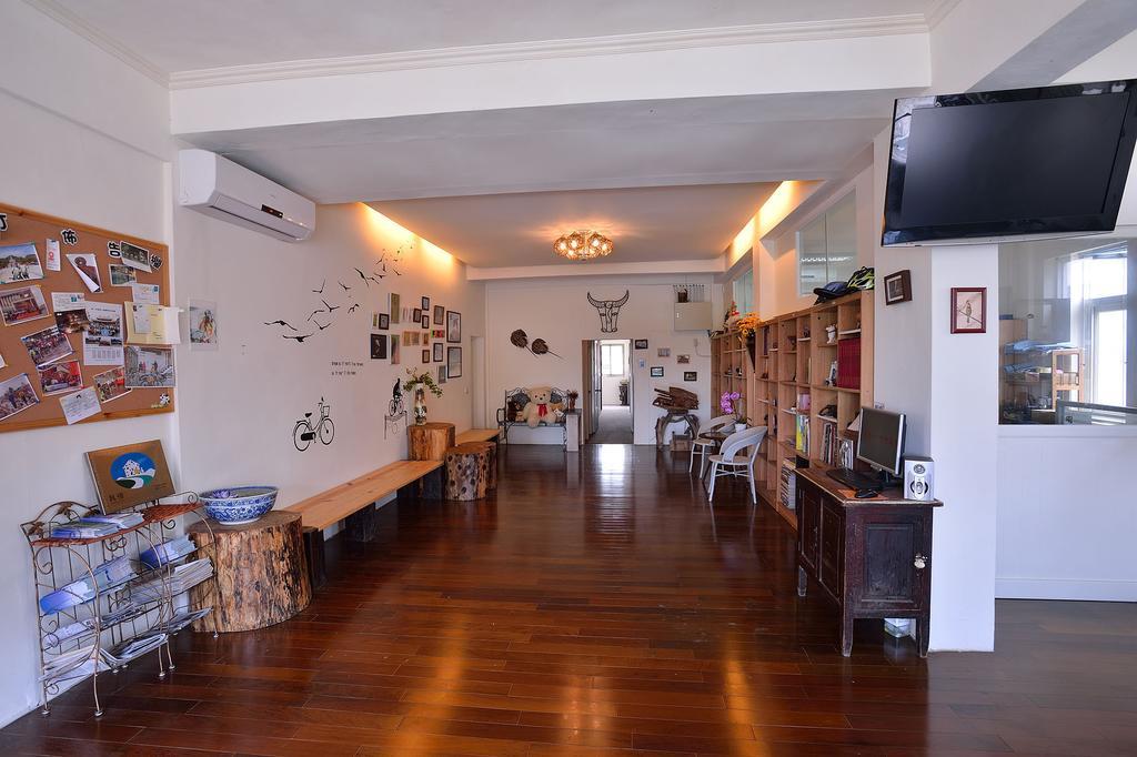 Ding Ding Homestay Csinhu Kültér fotó